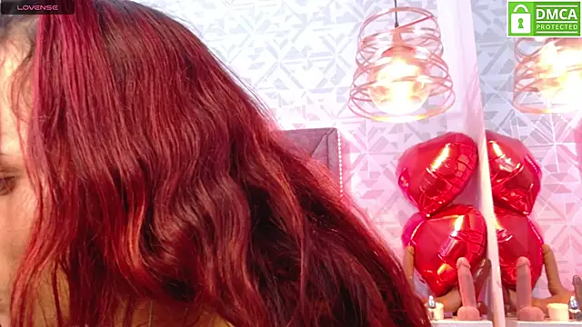 Snapshot of engel_devil chatting on 02.13.25 engel devil online show from 02.13.25