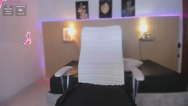 cloe sirena online show from 04.13.26