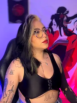 AnnikaMerliahh  online show from 10.26.25