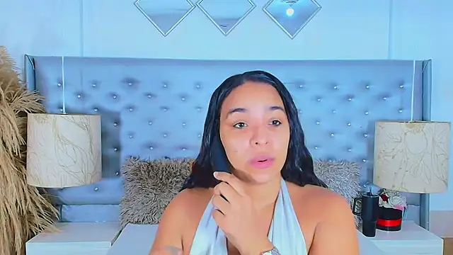 EileenBenzon online show from 09.08.25