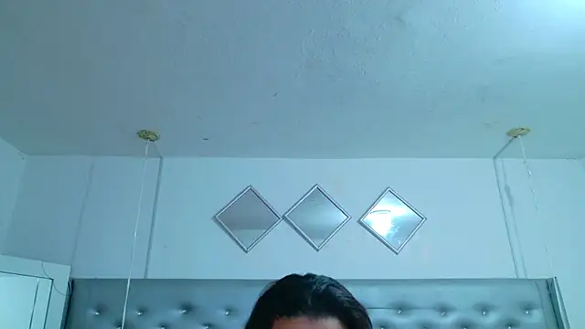 EileenBenzon online show from 04.23.26