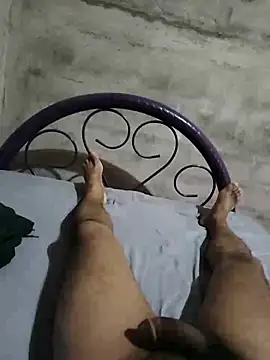 marcuszza22 online show from 02.21.25