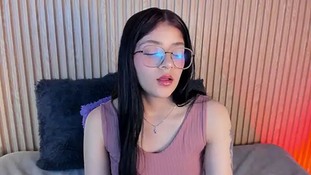 lana dol online show from 10.13.25