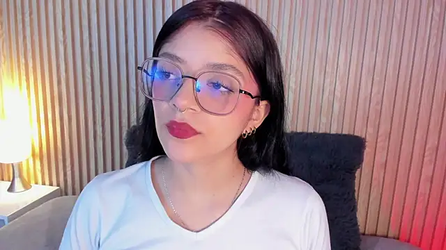 lana dol online show from 10.18.25