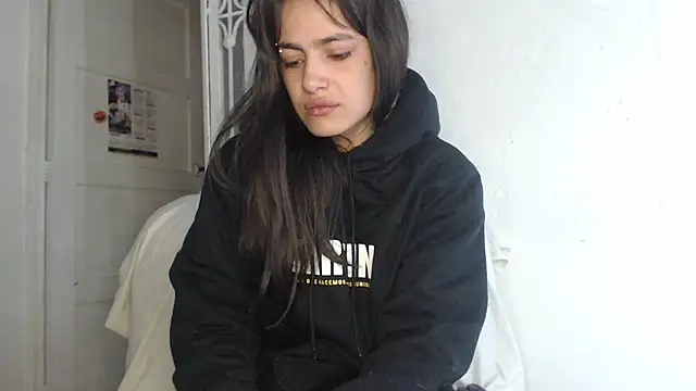 skinny sweet2411 online show from 11.11.25