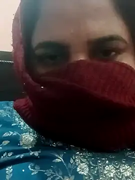 Snapshot of seemi_bhabhi chatting on 01.24.25 seemi bhabhi online show from 01.24.25