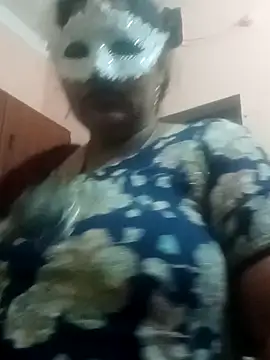 Snapshot of seemi_bhabhi chatting on 01.29.25 seemi bhabhi online show from 01.29.25