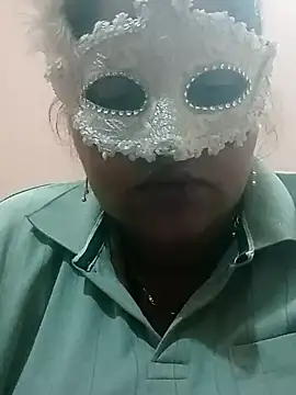 Snapshot of seemi_bhabhi chatting on 02.19.25 seemi bhabhi online show from 02.19.25