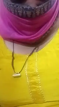 Snapshot of seemi_bhabhi chatting on 03.14.25 seemi bhabhi online show from 03.14.25