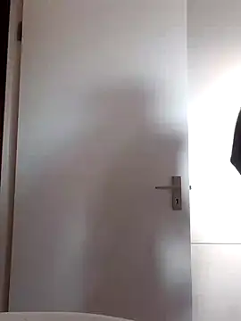 Snapshot of MIGHTY_MAGNUM chatting on 01.18.25 MIGHTY MAGNUM online show from 01.18.25