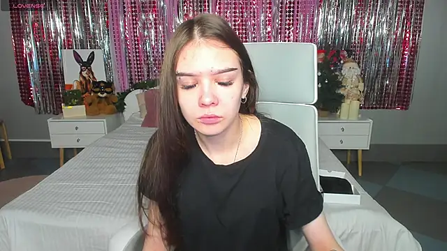 Snapshot of SweetyDeviliya chatting on 12.04.24 SweetyDeviliya online show from 12.04.24