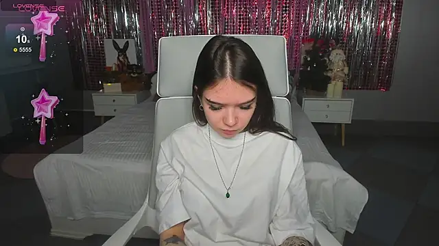 Snapshot of SweetyDeviliya chatting on 12.05.24 SweetyDeviliya online show from 12.05.24