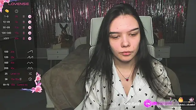 Snapshot of SweetyDeviliya chatting on 03.13.25 SweetyDeviliya online show from 03.13.25