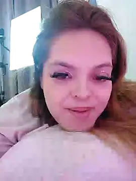 Snapshot of Dakota-Bruce chatting on 12.31.24 Dakota-Bruce online show from 12.31.24