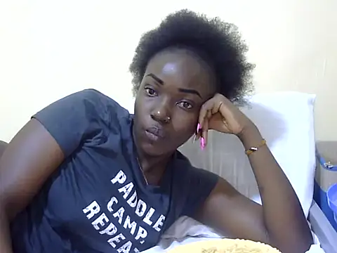 Snapshot of Chichii- chatting on 01.03.25 Chichii- online show from 01.03.25