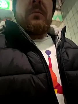 Johny69xo online show from 10.12.25