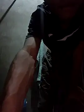 Reynold2608 online show from 09.13.25