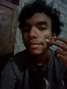 Reynold2608 online show from 09.29.25