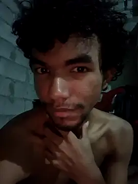 Reynold2608 online show from 10.16.25