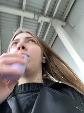 Sunny   Bunny online show from 10.26.25