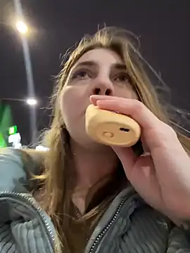 Sunny   Bunny online show from 11.23.25