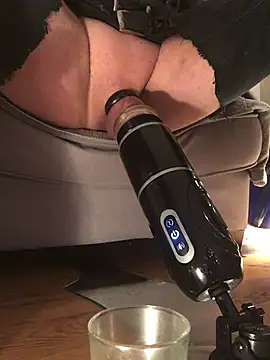 Snapshot of Inseminator69 chatting on 12.09.24 Inseminator69 online show from 12.09.24