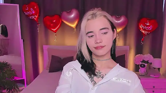 Snapshot of as1an_girlfriend chatting on 02.21.25 as1an girlfriend online show from 02.21.25