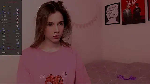 Snapshot of _ni_kiss chatting on 02.28.25 ni kiss online show from 02.28.25