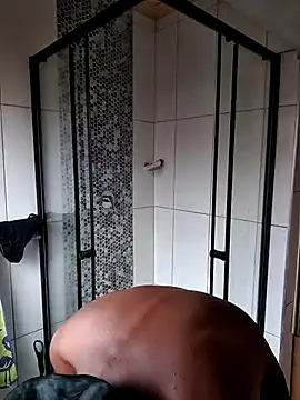 Snapshot of the666D chatting on 02.06.25 the666D online show from 02.06.25