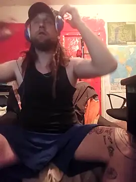 Snapshot of Ozomitro chatting on 11.01.25 Ozomitro online show from 11.01.25