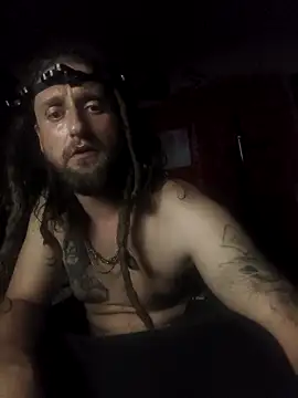 Snapshot of Ozomitro chatting on 11.10.25 Ozomitro online show from 11.10.25