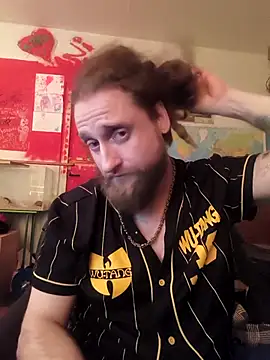 Snapshot of Ozomitro chatting on 01.08.26 Ozomitro online show from 01.08.26