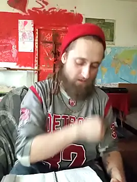 Snapshot of Ozomitro chatting on 02.05.26 Ozomitro online show from 02.05.26