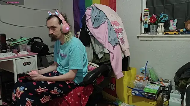 tallnerdyguy online show from 03.31.26