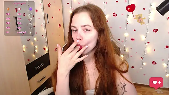 Fox Lisa online show from 02.10.25