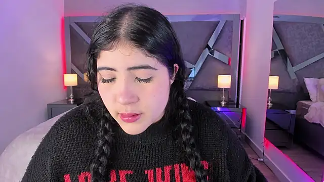 AmberiniHoffman online show from 02.11.25