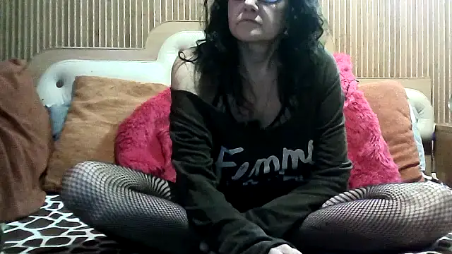 AlanaLaDream online show from 02.13.26