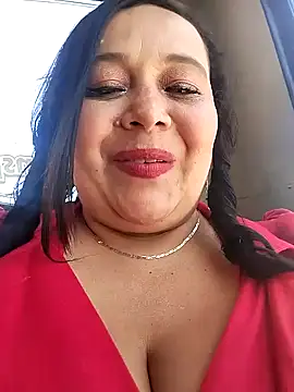 Snapshot of sara_pineros chatting on 01.18.25 sara pineros online show from 01.18.25