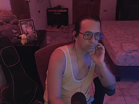 Snapshot of Pit_xxz chatting on 06.19.26 Pit xxz online show from 06.19.26