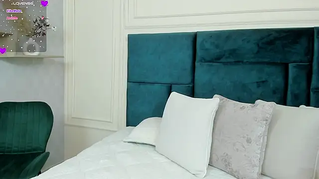 Snapshot of Charlotte_Mayer chatting on 02.22.25 Charlotte Mayer online show from 02.22.25