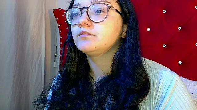 Snapshot of charlotte1-ls chatting on 12.13.25 charlotte1-ls online show from 12.13.25