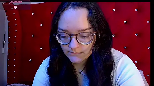 Snapshot of charlotte1-ls chatting on 12.14.25 charlotte1-ls online show from 12.14.25