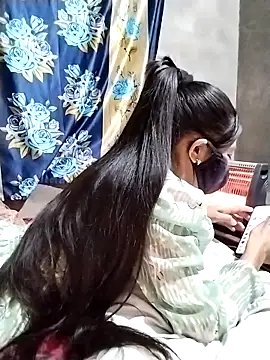 Cute-Ridhima online show from 03.15.25