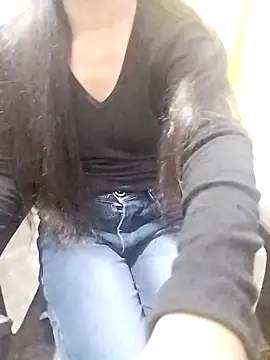 Snapshot of Cute-Ridhima chatting on 03.11.26 Cute-Ridhima online show from 03.11.26