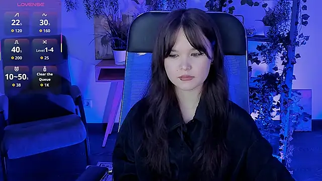 Elainebeness online show from 03.24.26