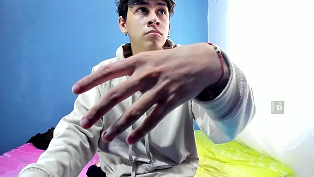 Snapshot of Kanterfun chatting on 02.19.25 Kanterfun online show from 02.19.25