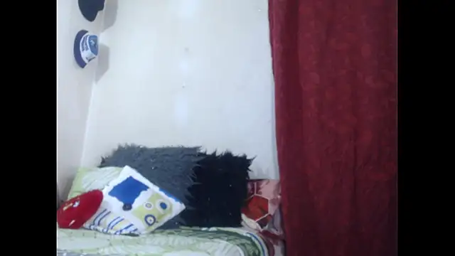 Snapshot of lorenitha_20 chatting on 07.26.26 lorenitha 20 online show from 07.26.26