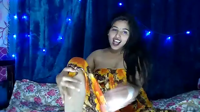 Snapshot of Sweet-Rani chatting on 02.10.25 Sweet-Rani online show from 02.10.25