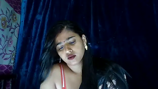 Snapshot of Sweet-Rani chatting on 03.18.25 Sweet-Rani online show from 03.18.25