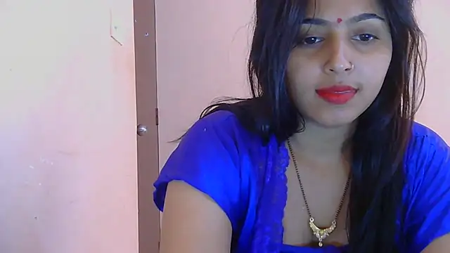 Snapshot of Sweet-Rani chatting on 11.03.25 Sweet-Rani online show from 11.03.25